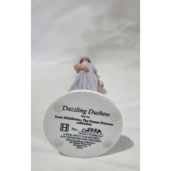 The Hamilton Collection DAZZLING DUCHESS 0455A LIMITED 95 CASTING DAYS - Picture 4 of 5